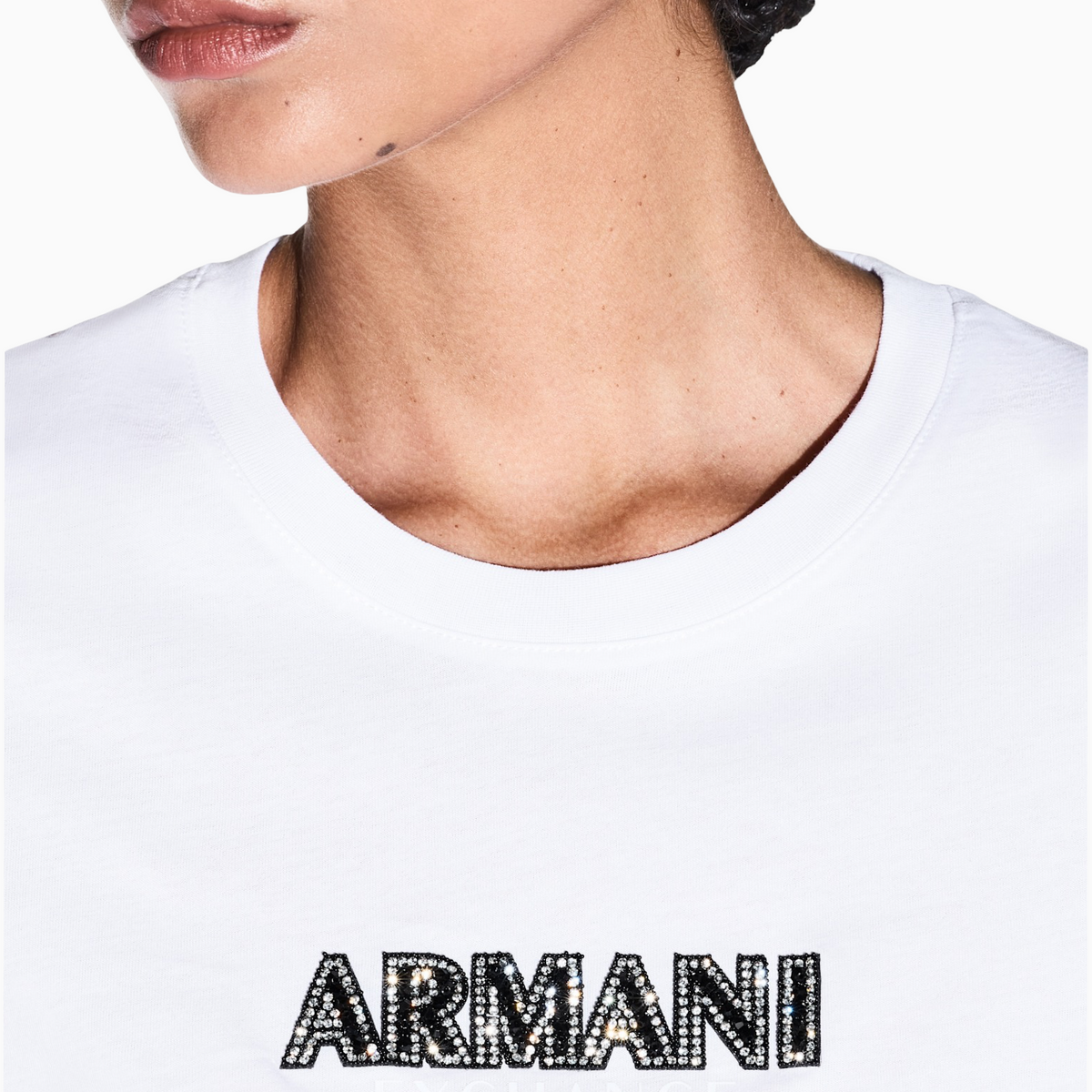 Дамска бяла тениска Armani Exchange Women T-shirt XW002550 AF10356 U0002 Close-Up
