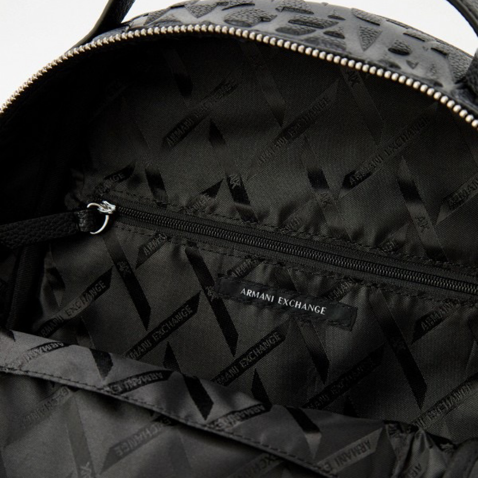 Дамска раница Armani Exchange Women Rucksack XW002234 AF15774 UC001 Inside View