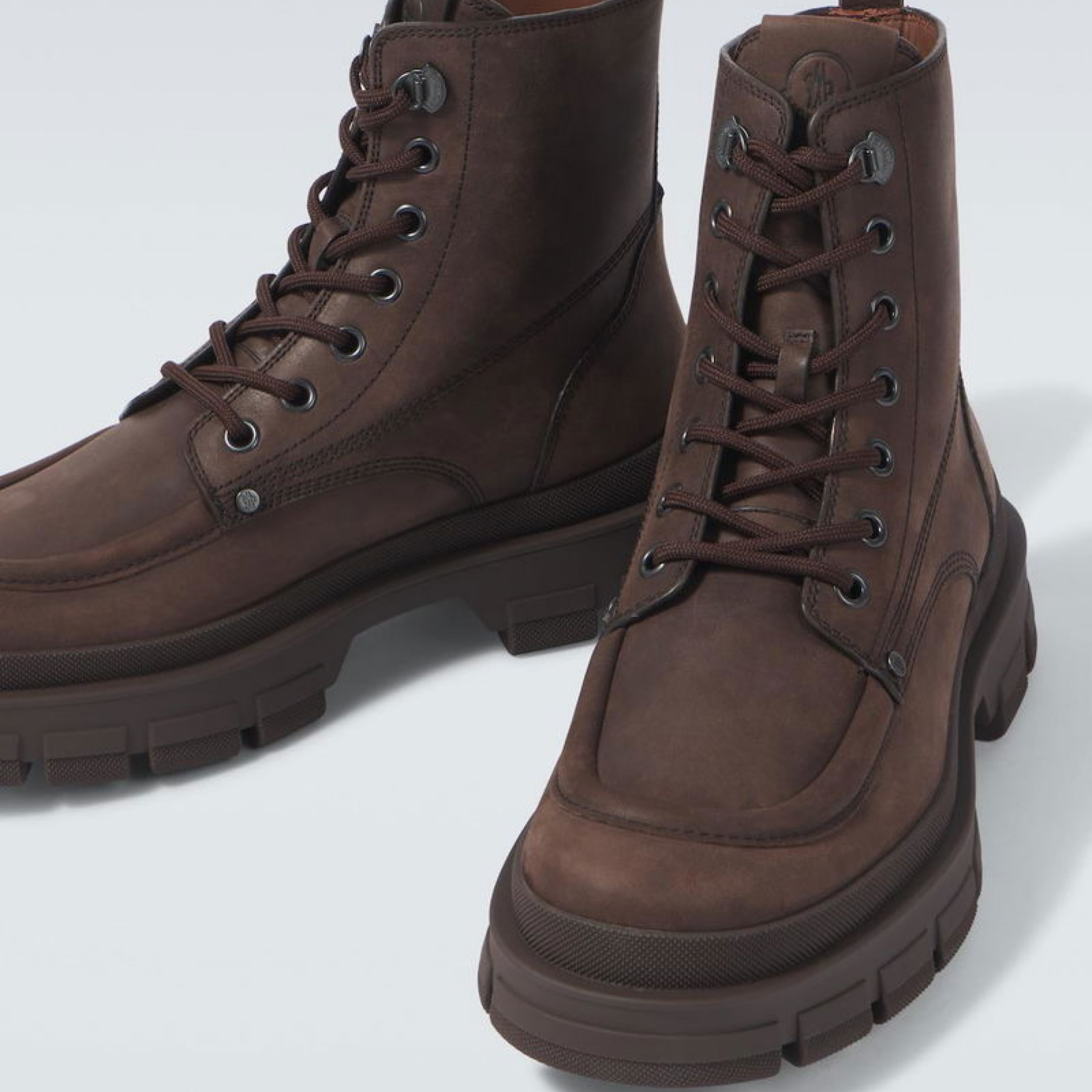 Moncler Hevea City Men Ankle Boots Close-Up