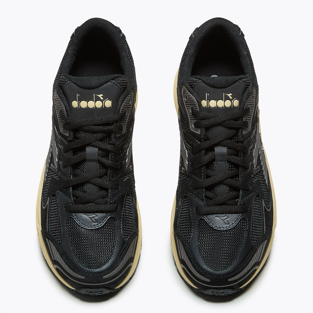 Diadora Mythos Star Αθλητικά παπούτσια για άνδρες 501.181239 C0097 – όψη από πάνω