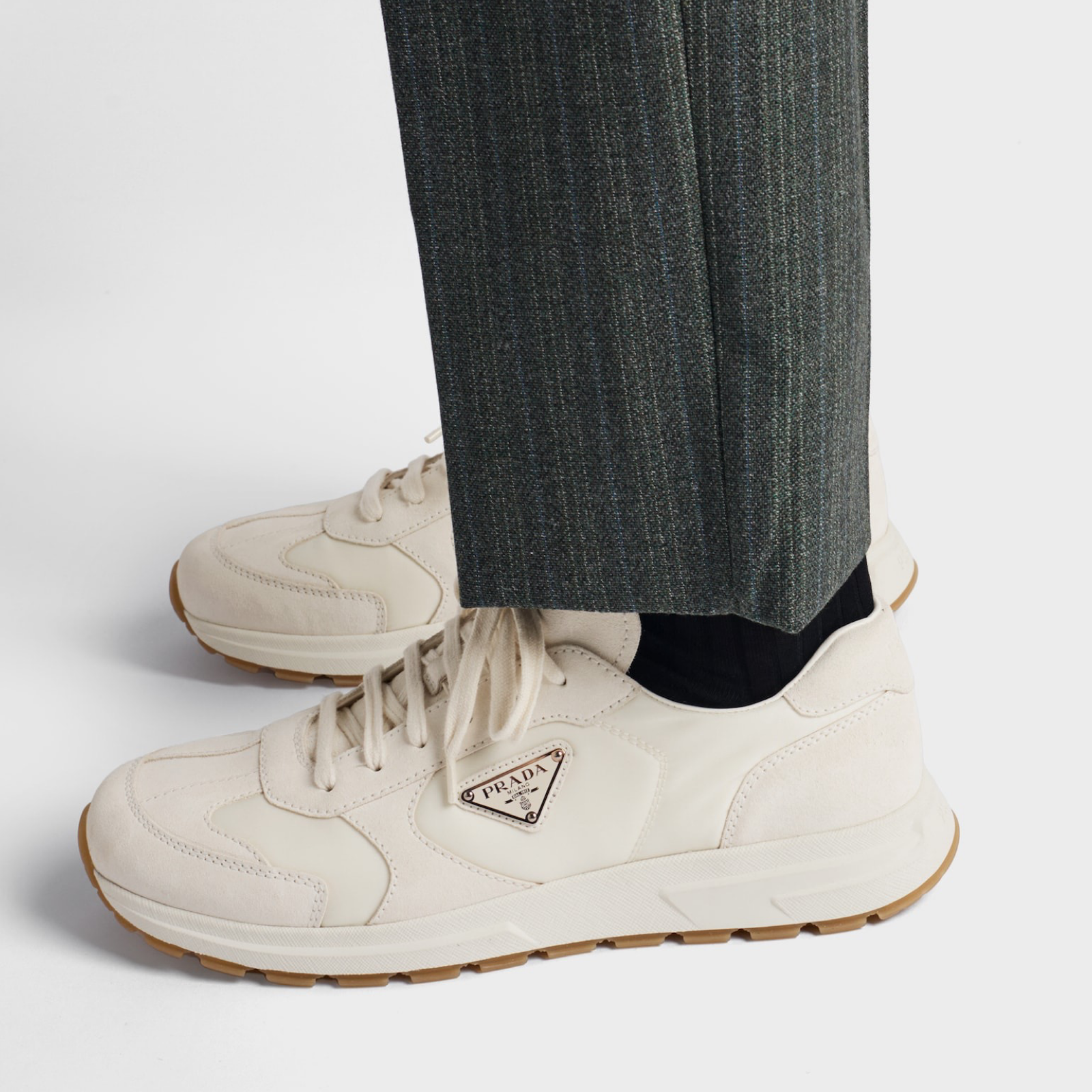 Prada Prax 01 Re-Nylon Sneakers 2EE455 D7R F0304 Model View