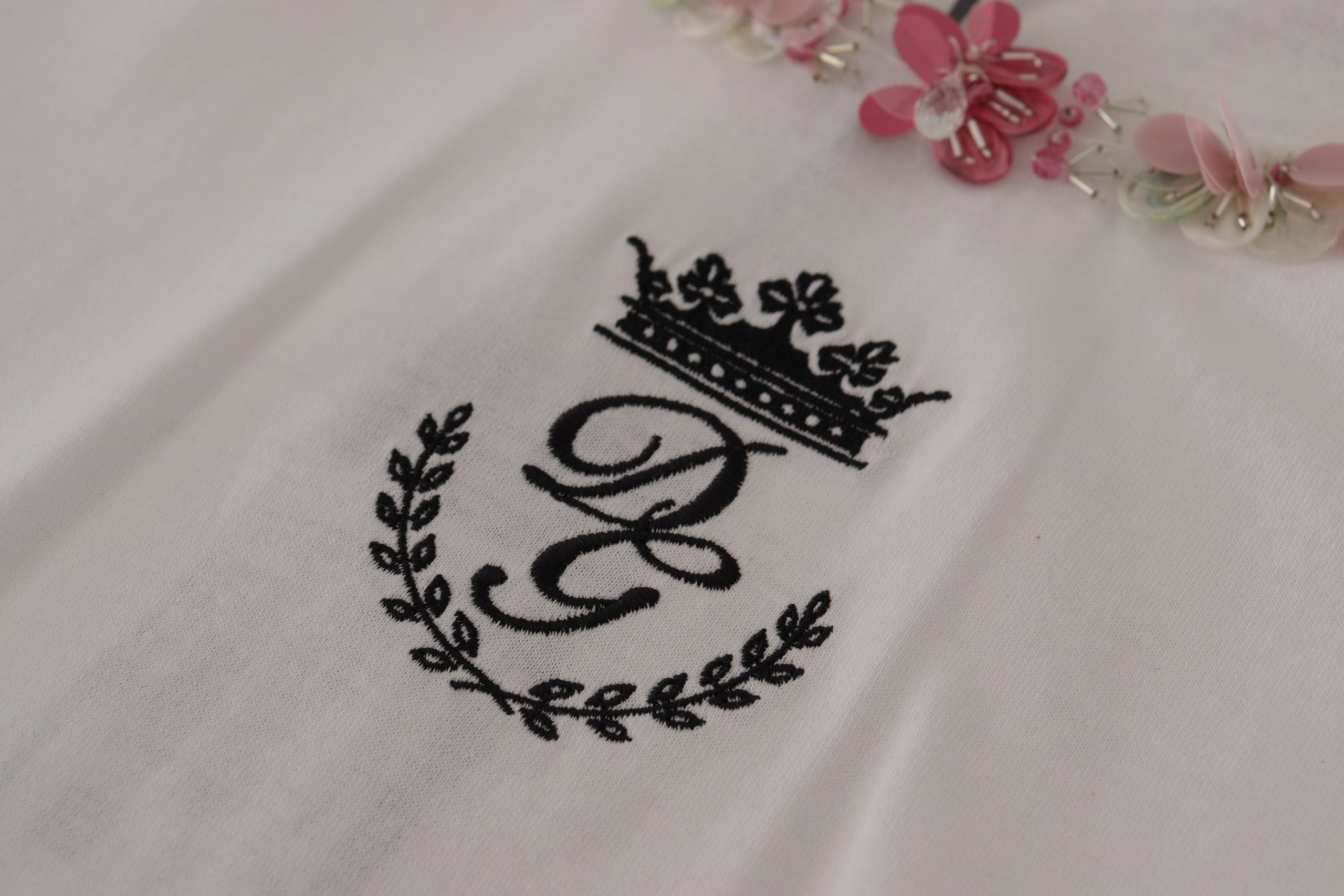 Шикозна тениска с корона с пайети Dolce & Gabbana