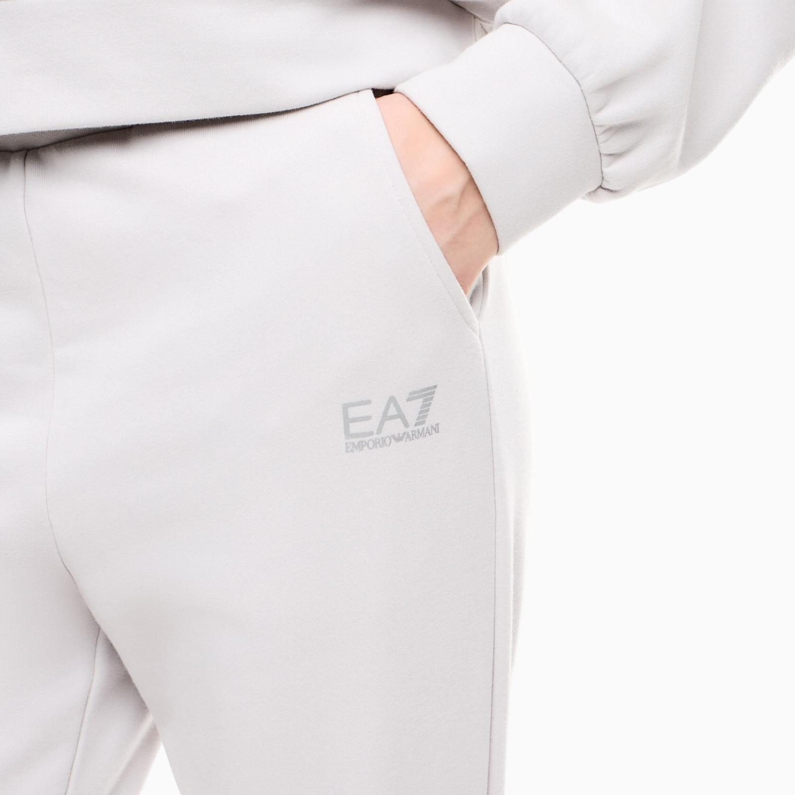 Дамски екип EA7 Emporio Armani Men Tracksuit 7W001447 AF20758 U9001 Close-Up