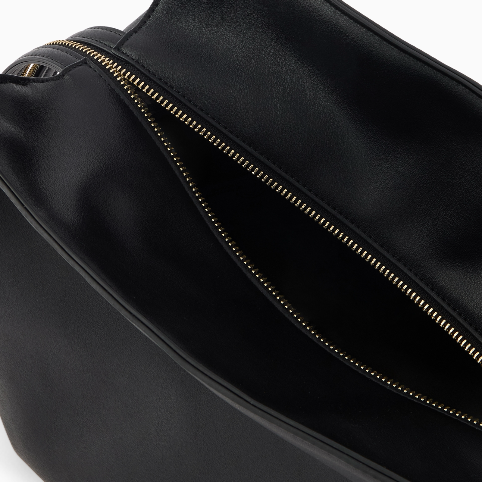 Дамска чанта Armani Exchange Women Shoulder Bag XW002603 AF19902 UC001 Inside View