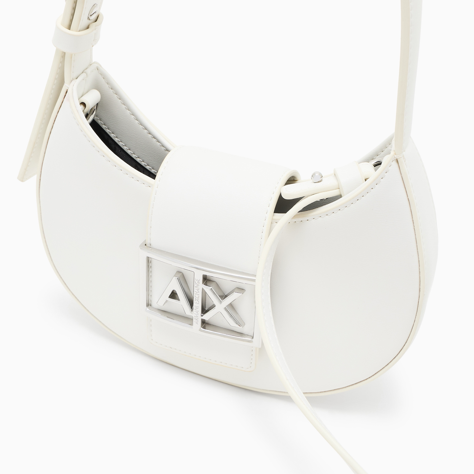 Дамска бяла чанта Armani Exchange Women Shoulder Bag XW002566 AF12039 U0011 Close-Up