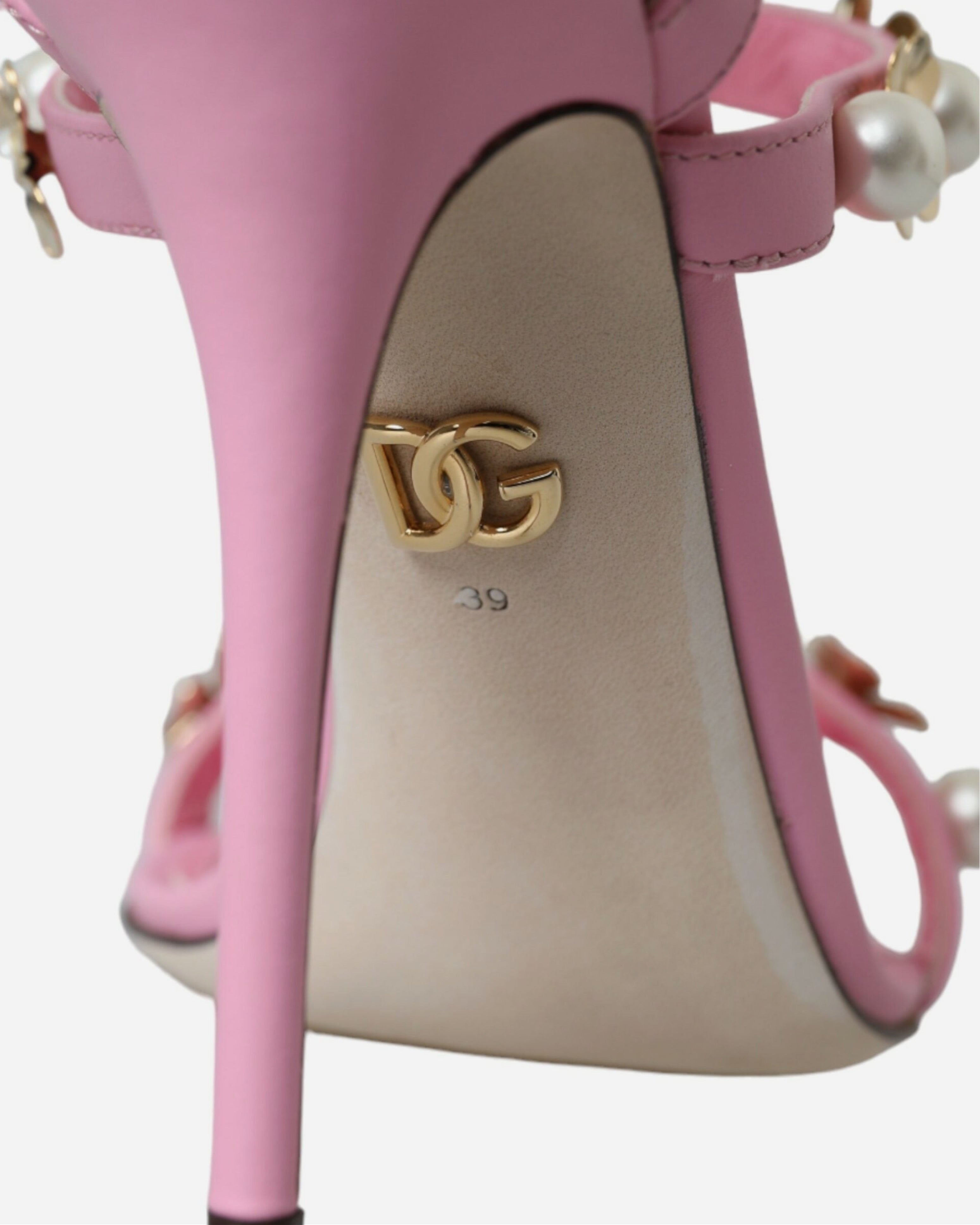 Дамски кожени сандали с перли в розово DOLCE & GABBANA
Women’s Pink Embellished Heels Sandals