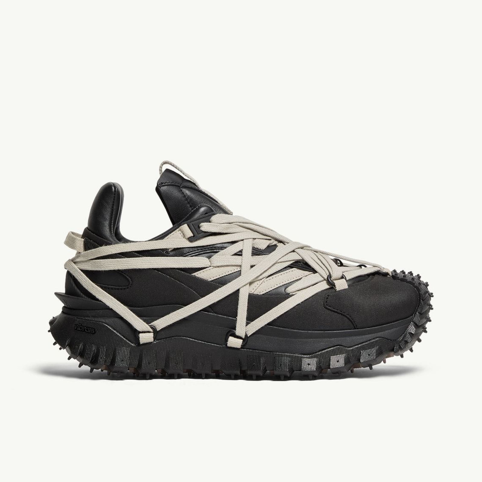 Moncler x Rick Owens Trailgrip Megalace Sneakers MU01F4M10M4321999 Lateral View