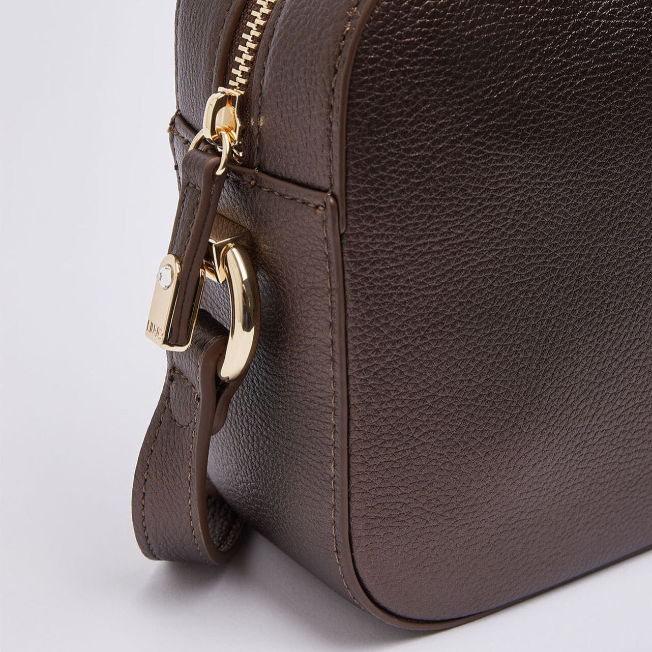 Дамска чанта Liu Jo women’s bag AF6211E1019 X0782 Close-up