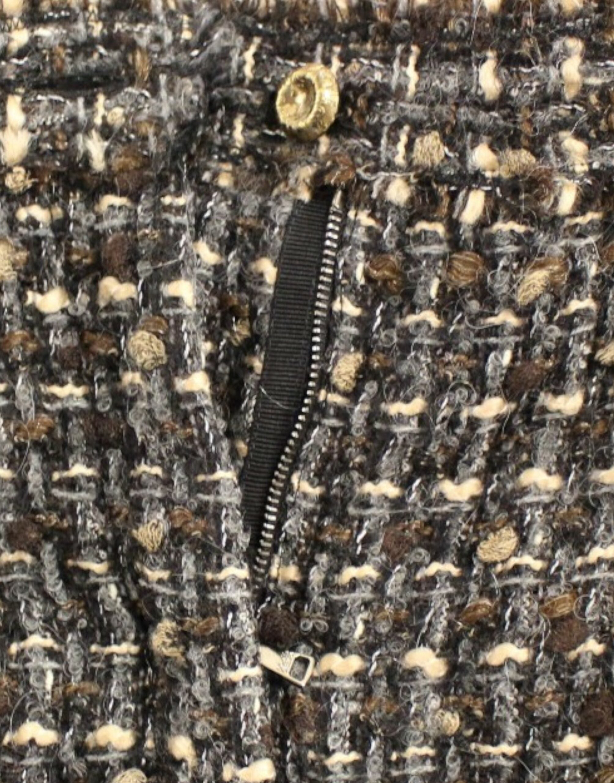 Dolce & Gabbana Елегантни многоцветни шорти от вълнена смес