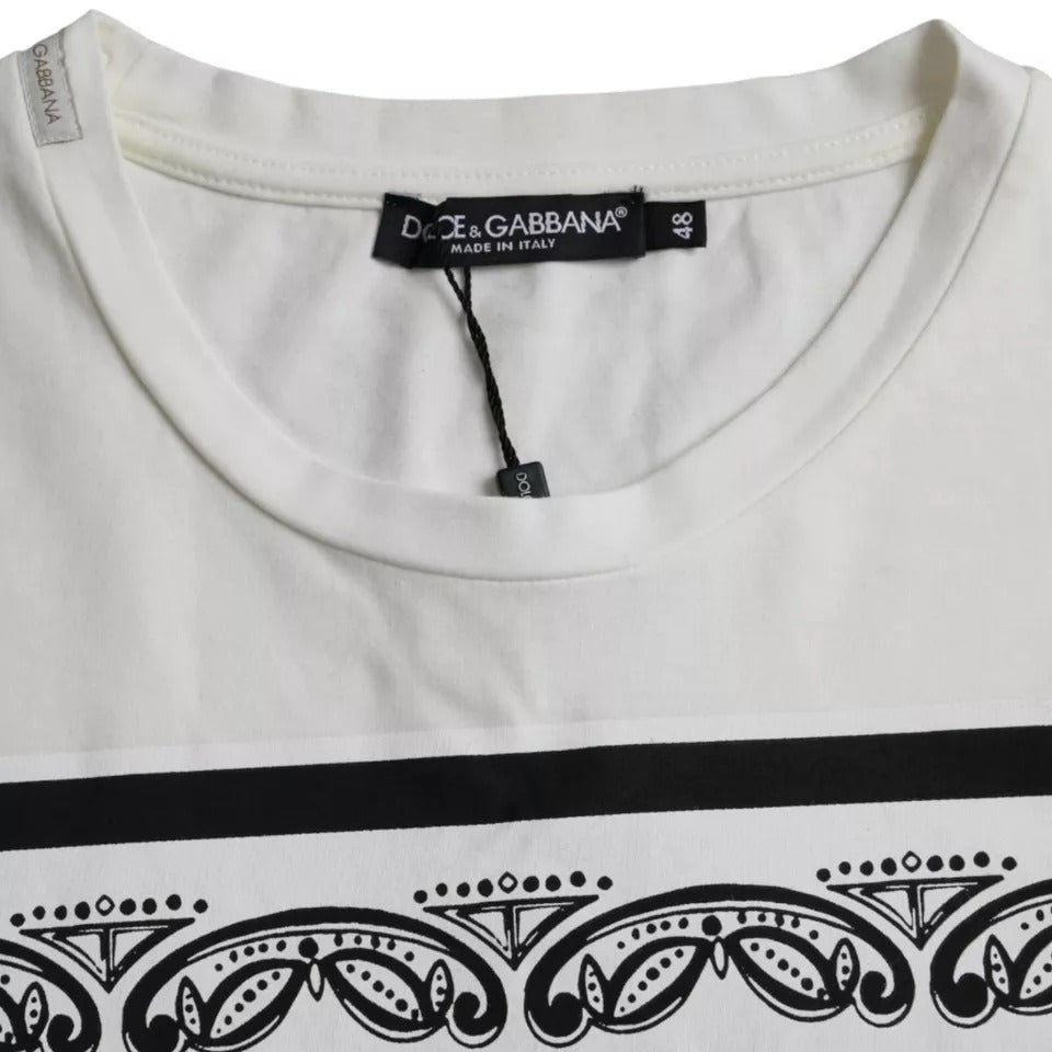 Мъжка тениска с щампа с бяла бандана и къси ръкави на Dolce & Gabbana