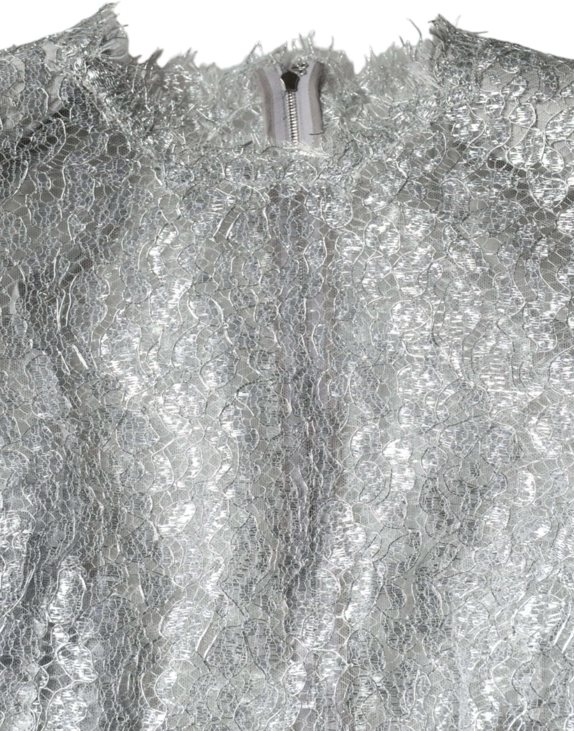 Dolce & Gabbana Сребърна флорална дантелена рокля с калъф и обвивка