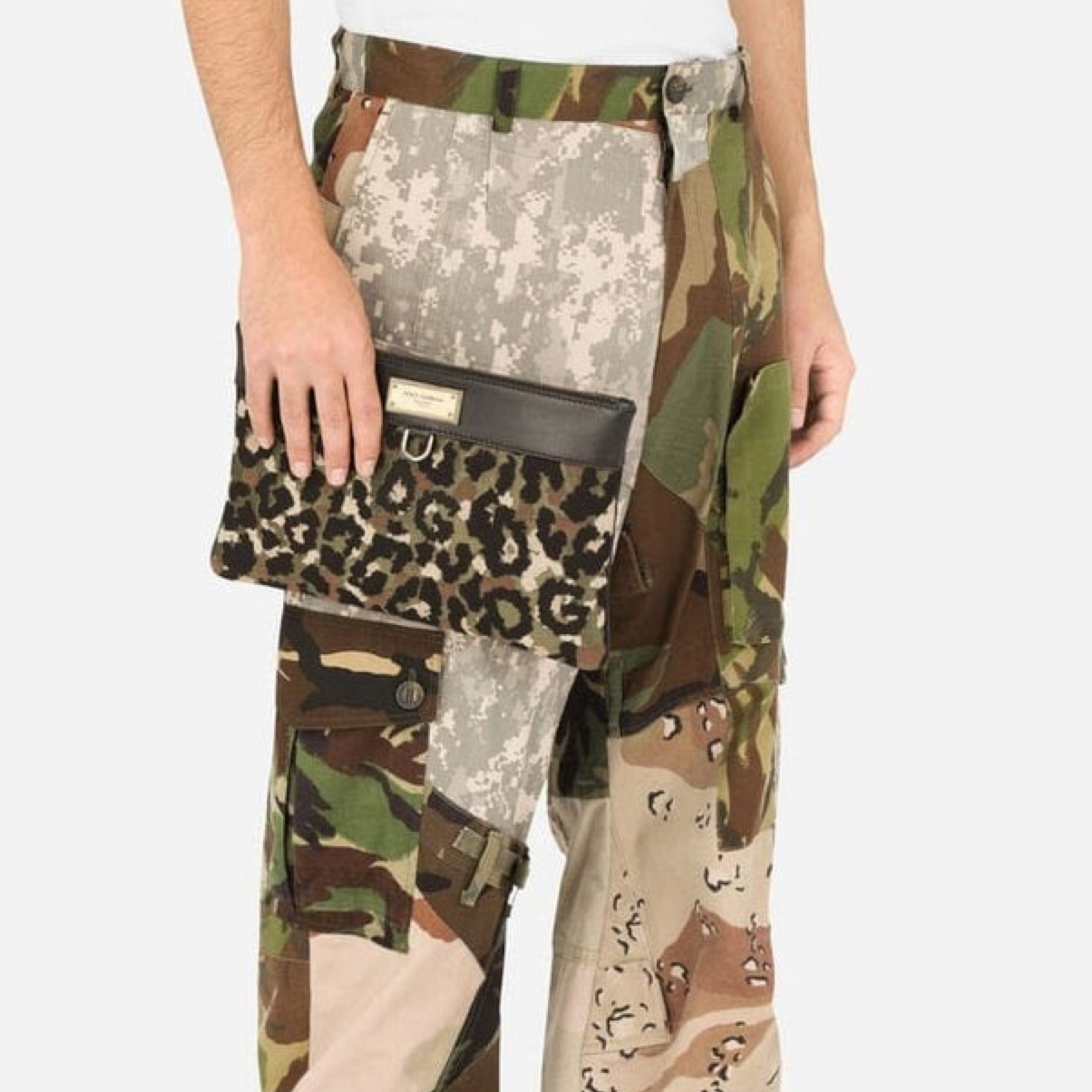 Dolce & Gabbana Leopard Print Jacquard Logo Plaque Clutch Bag BM2060 AQ755 8B015 Model View