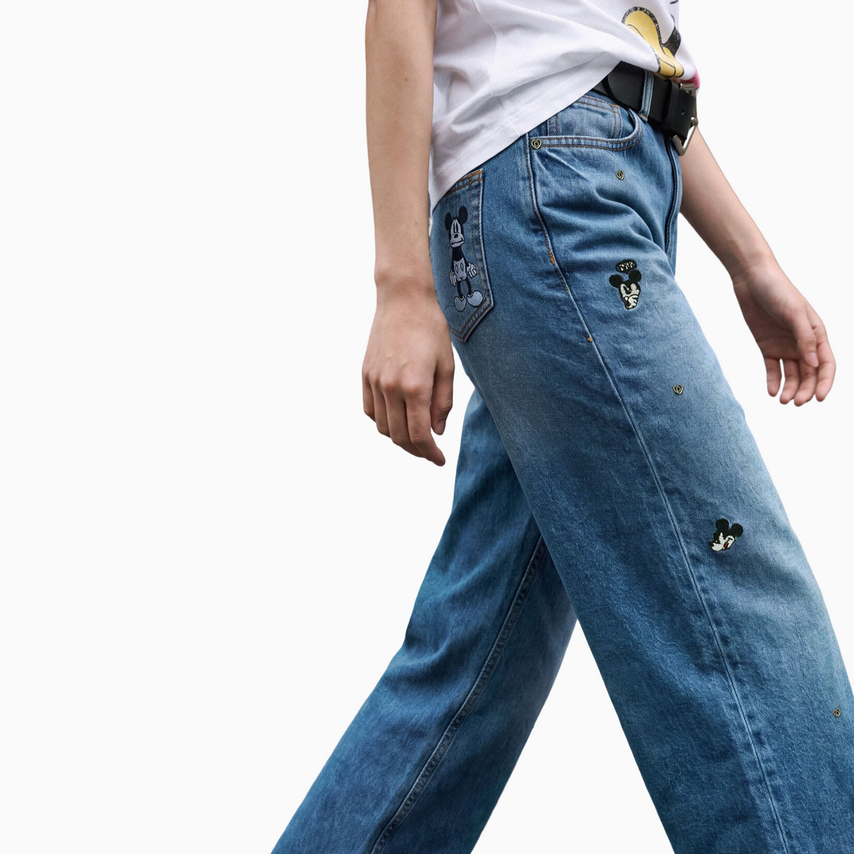 Дамски дънки Desigual Mickey Women Jeans 26WWDD09 5007 Side View