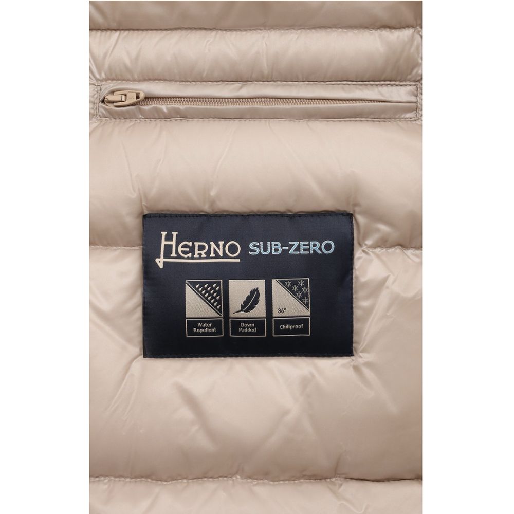 Бежово найлоново яке Herno