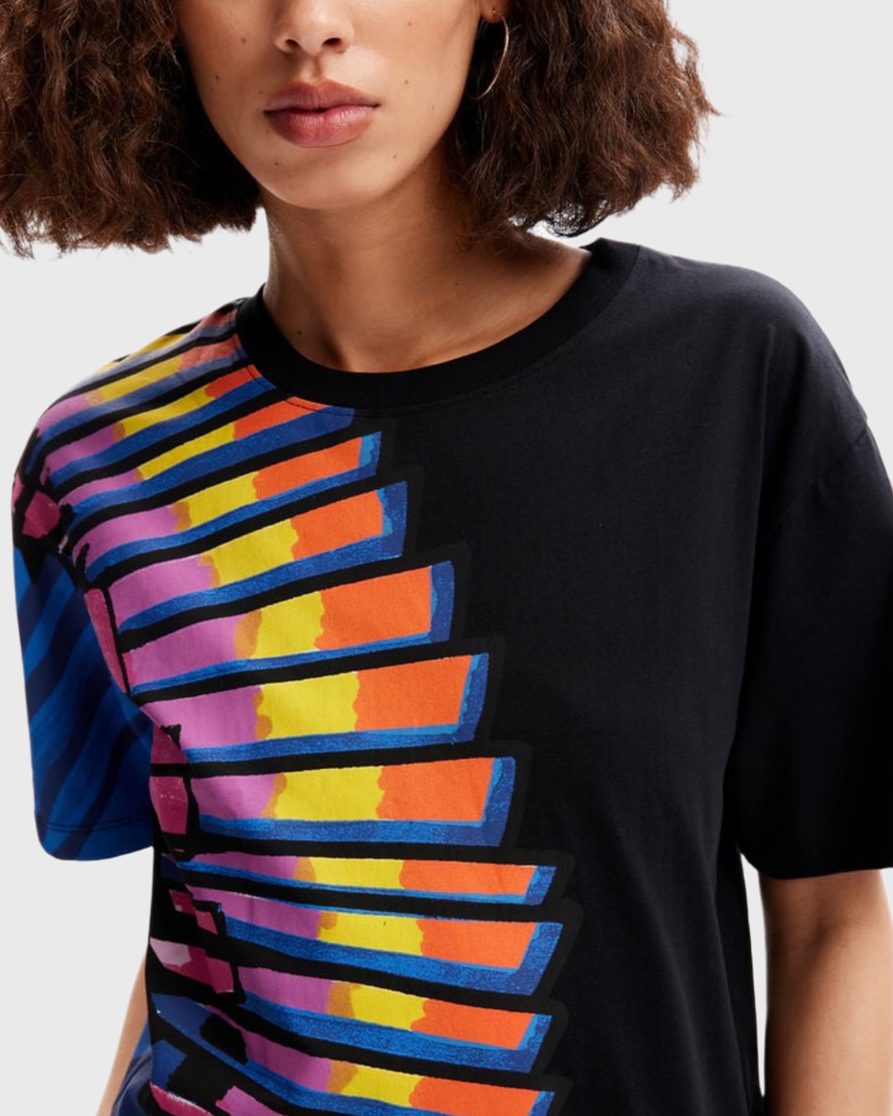 Дамска уголемена тениска рокля Women’s oversize beaded tropical t-shirt Desigual 23SWMK23 2000S