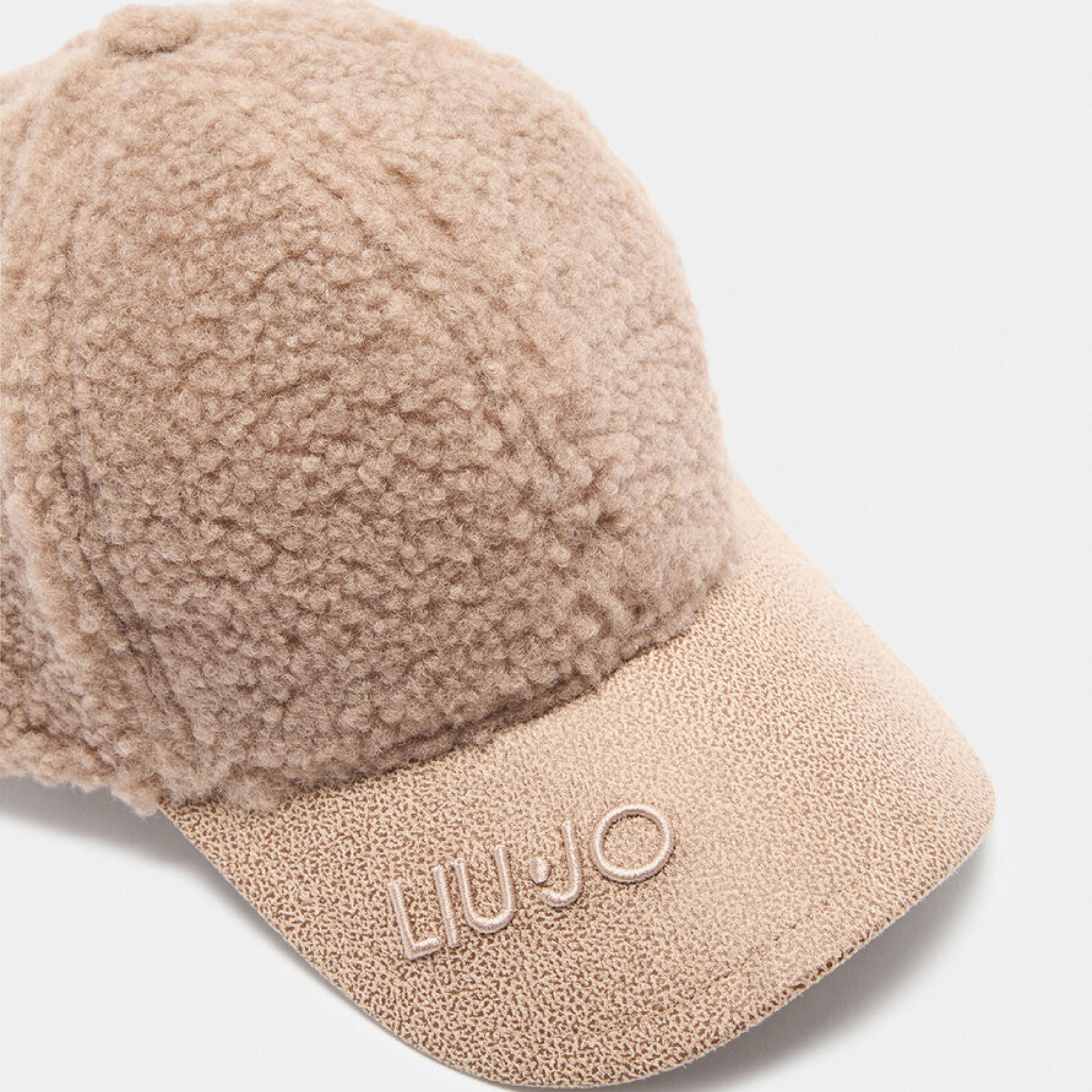 Дамска бежова шапка Liu Jo Women Cap 2F5087 E0021 Close-Up