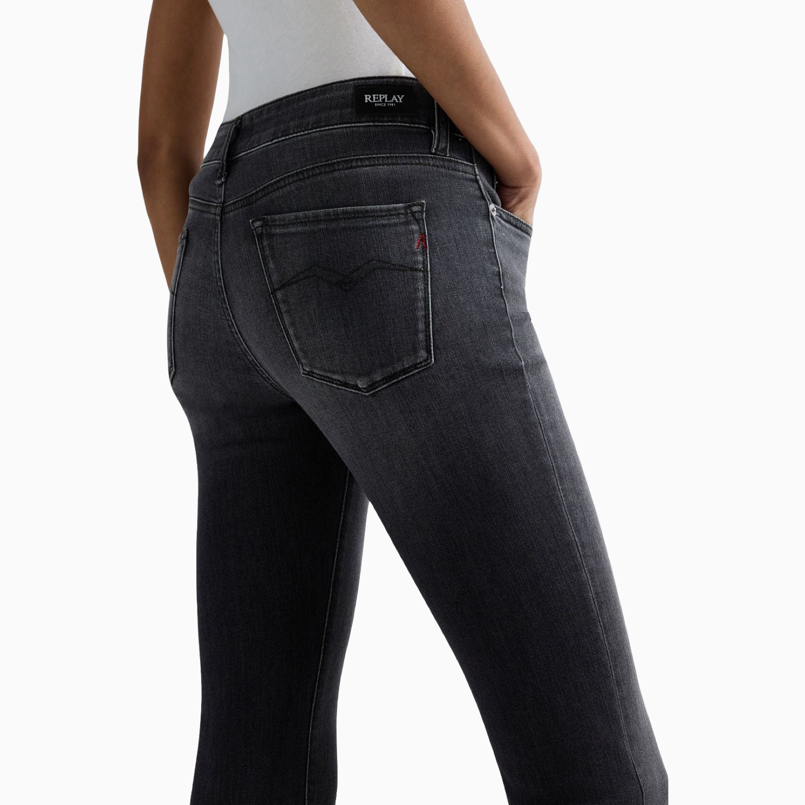 Дамски дънки Replay Women Jeans WA534 .000.51A 19C Back View