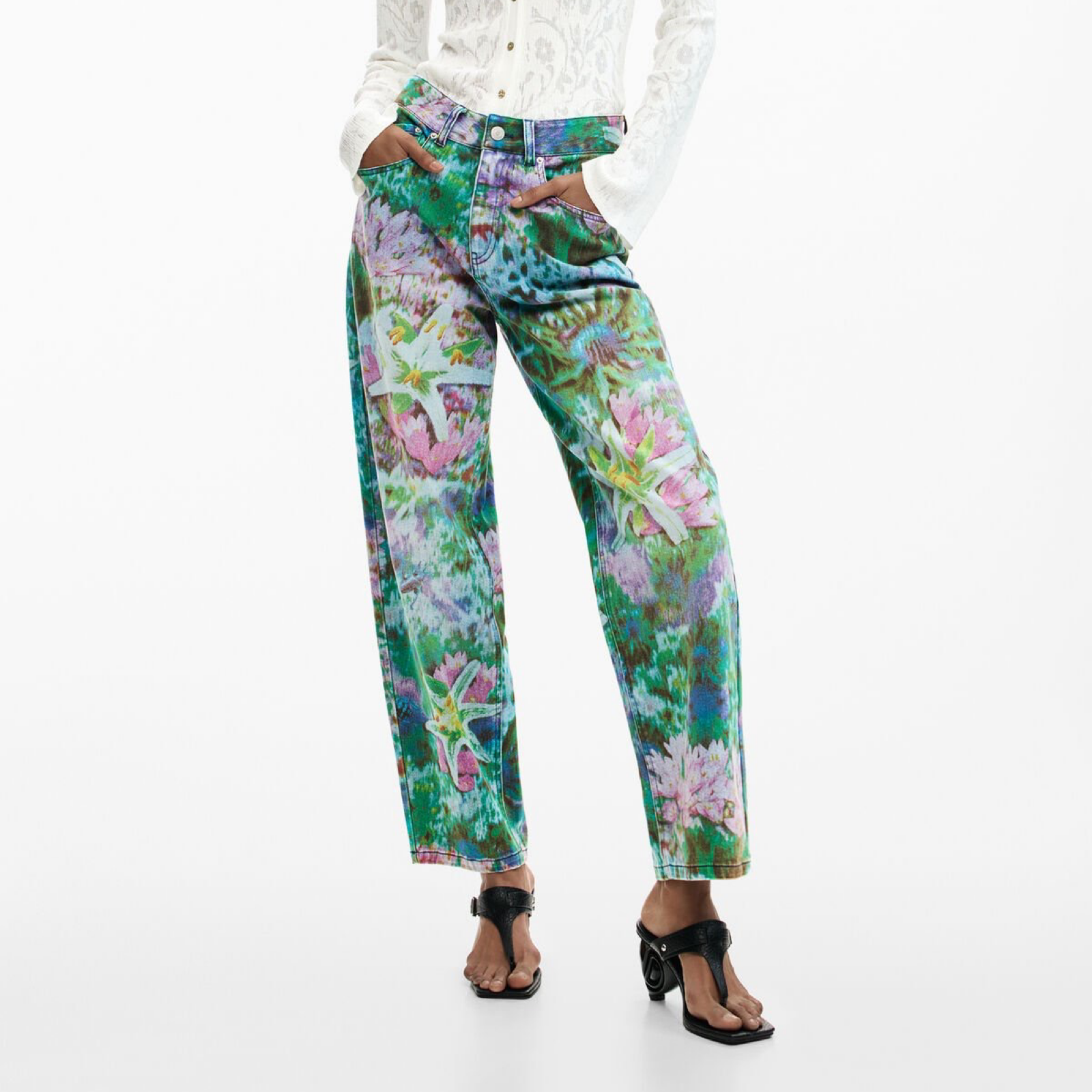 Дамски панталон Desigual Women Trousers 26SWDD17 5053 Front View