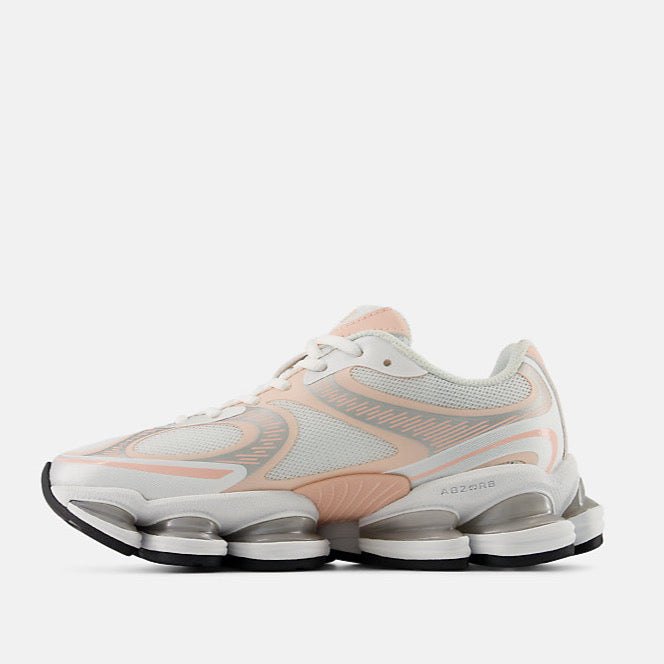 Дамски маратонски New Balance Women’s sneakers 2000 G20009ND Lateral view