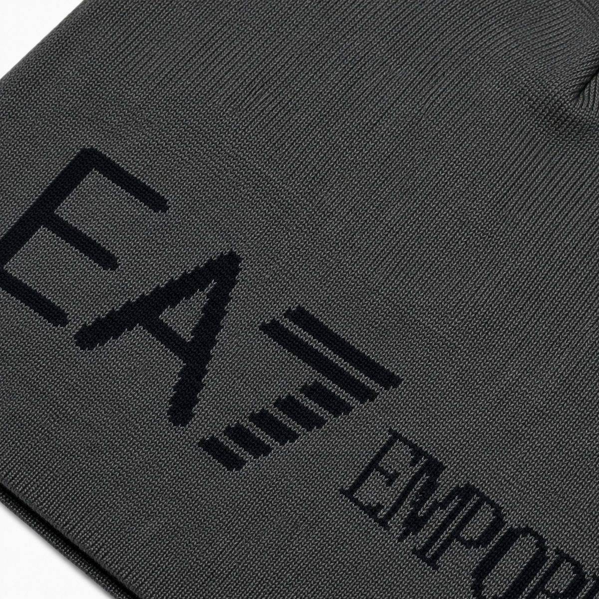 Мъжка зимна шапка EA7 Emporio Armani Winter Hat 7M000913 AF11994 S8117 Close-Up