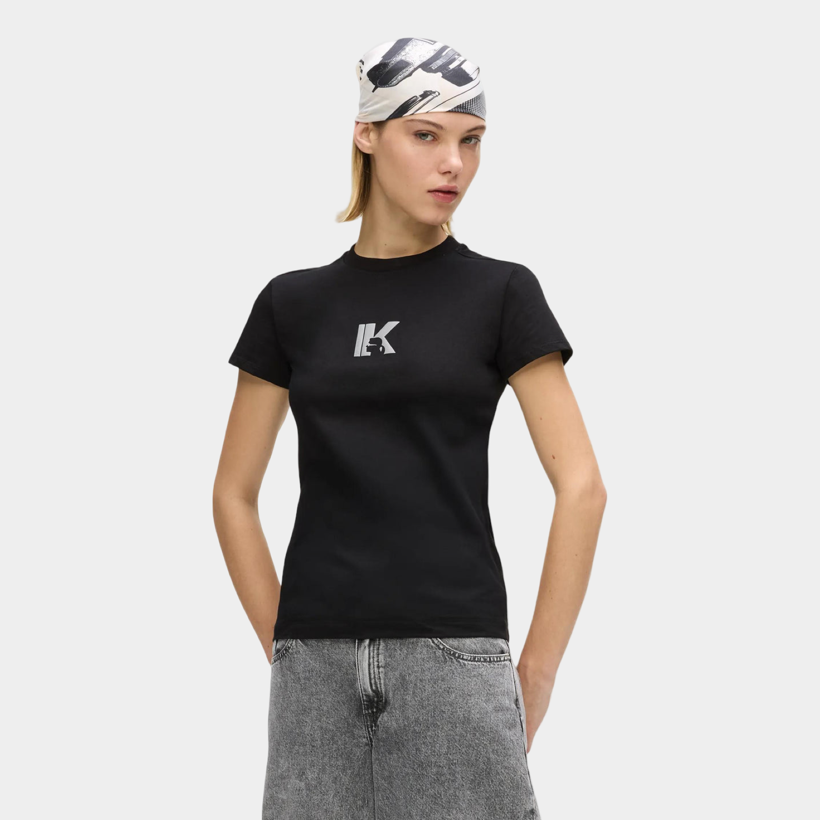 Дамска черна тениска Karl Lagerfeld Jeans Women T-shirt B2W17064 999 Front View