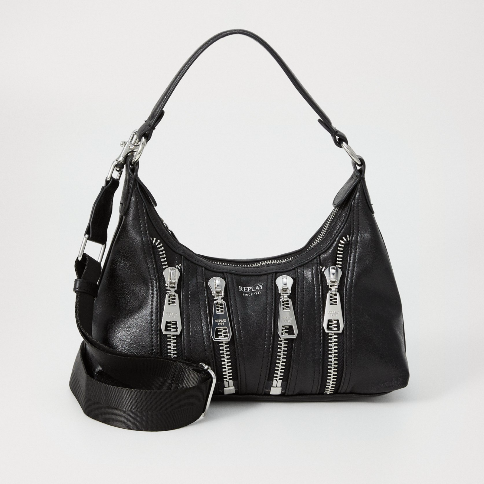 Дамска чанта Replay Women Handbag
FW3770.000.A0504F Front View