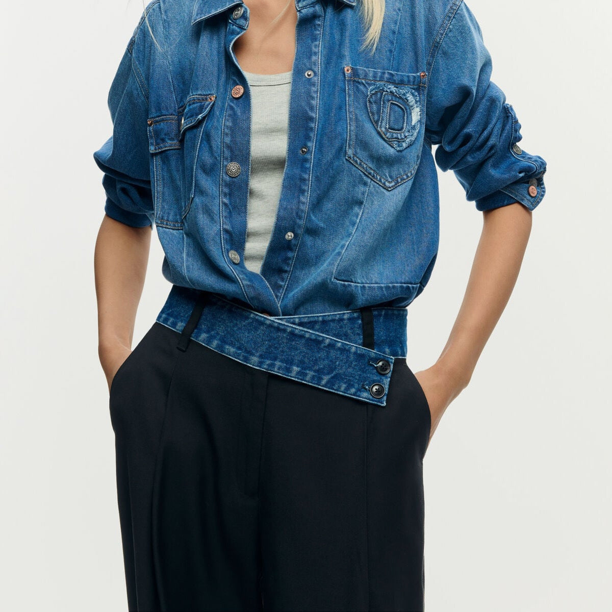 Дамски панталони Desigual women’s trousers 25WWPW03 2000 Model view