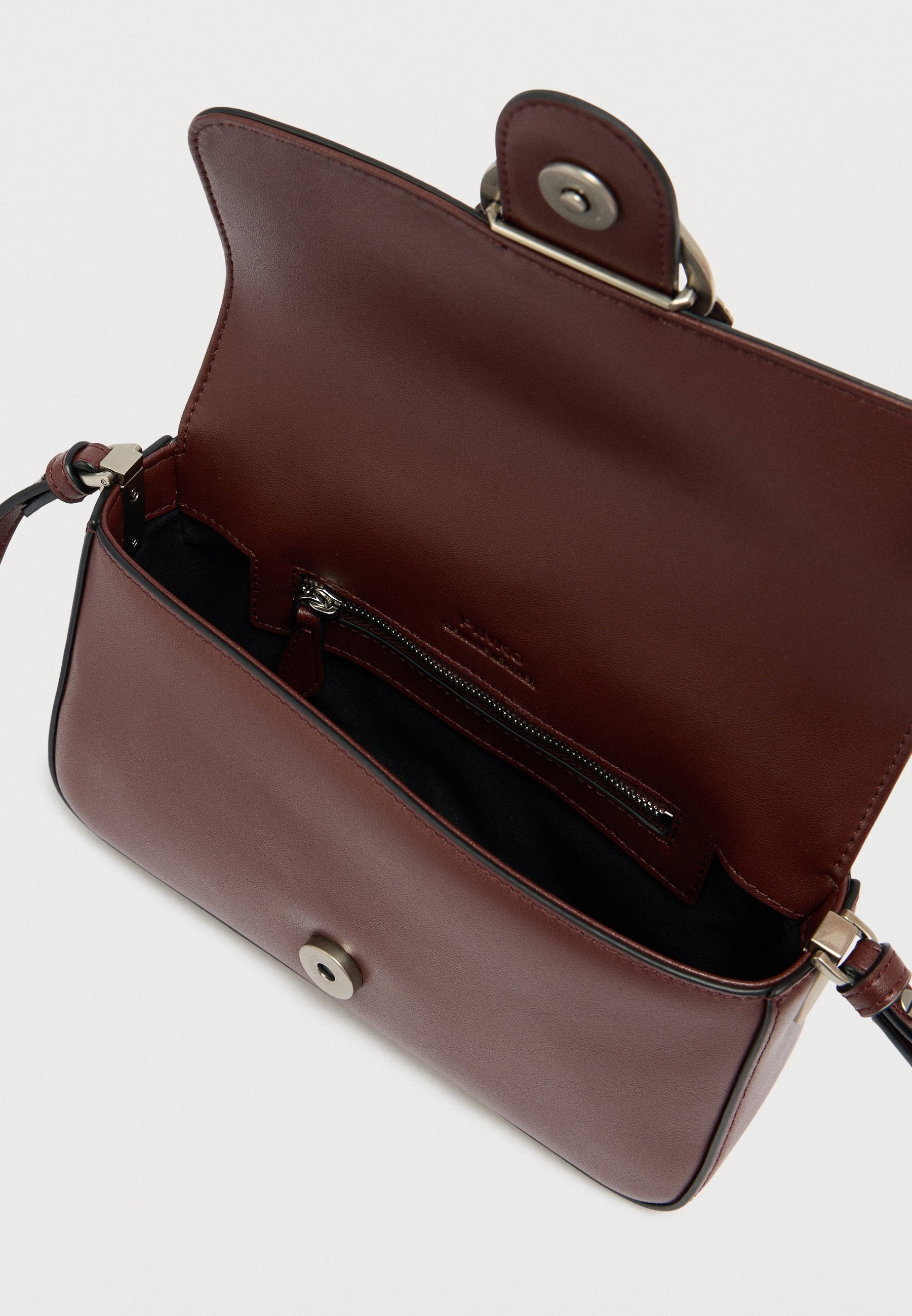 Дамска чанта Women’s shoulder bag Pinko Mini Love 104340 A0QO R49O Dark Brown inside view