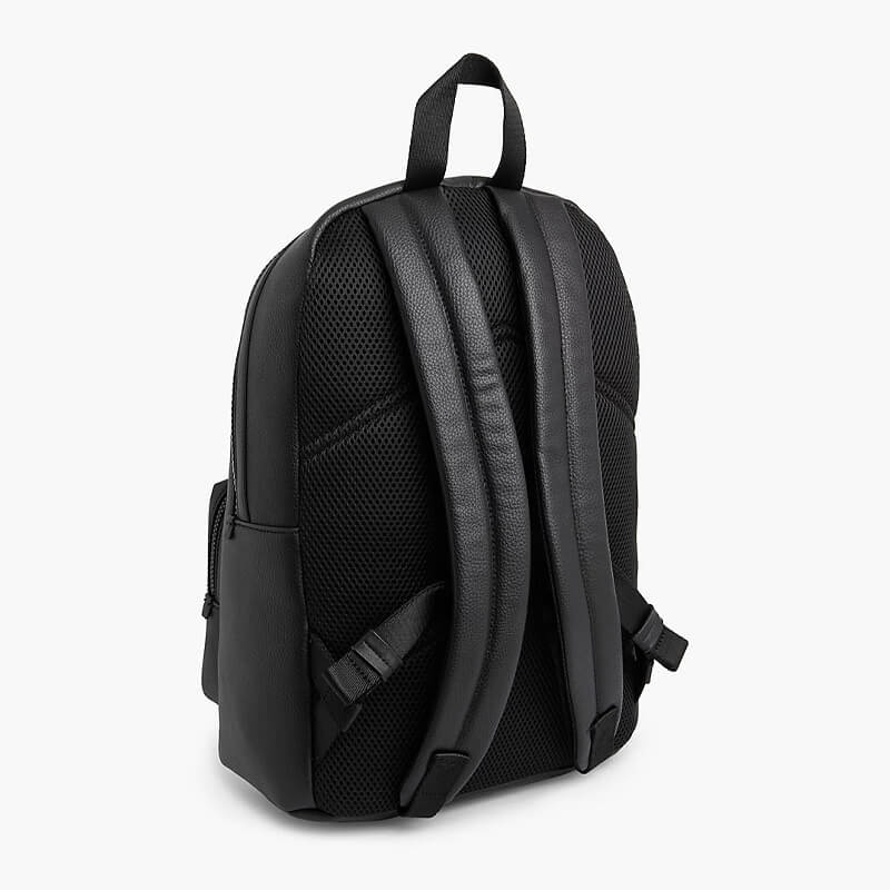 Мъжка раница Men’s rucksack Calvin Klein
K50K508696 Black back view
