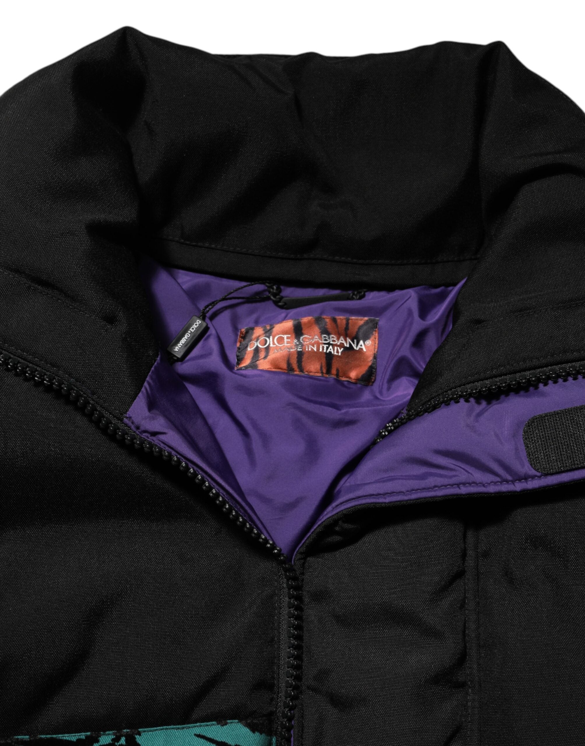 Dolce & Gabbana Puffer Men Jacket I9AD8Z G7CY8 HVIIN Close-Up