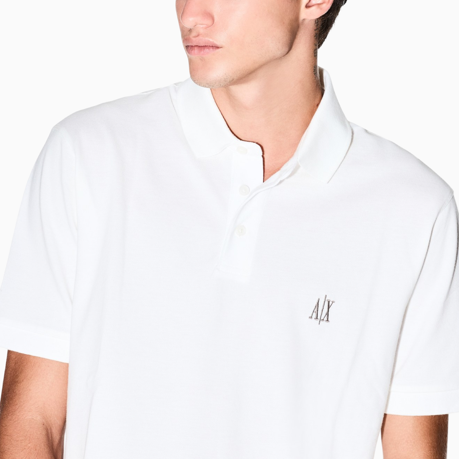 Мъжка бяла поло тениска Armani Exchange Men Polo XM000367 AF13022 U0002 Close-Up