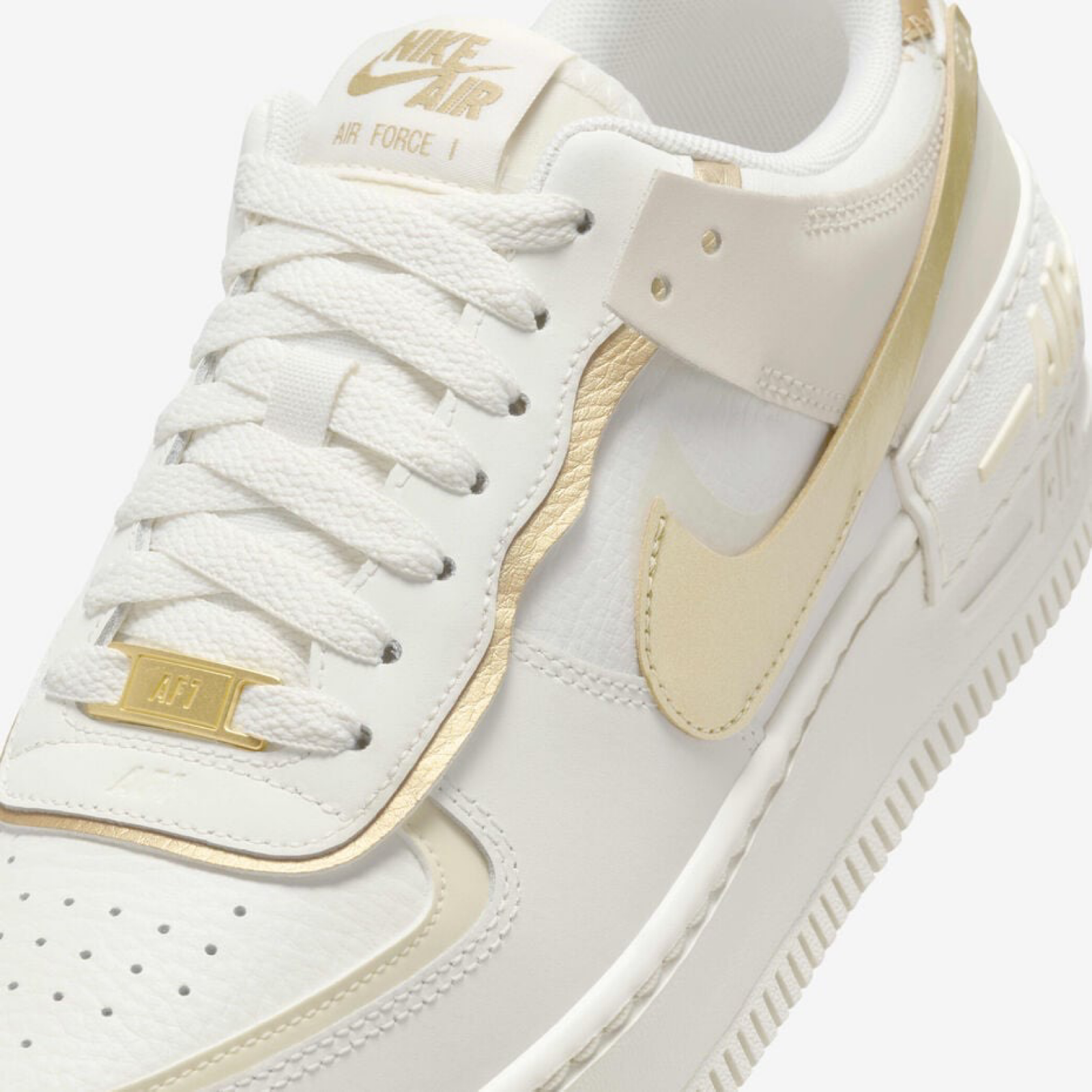 Дамски кецове Nike Air Force 1 Shadow DZ1847-108 Women Sneakers Close-Up