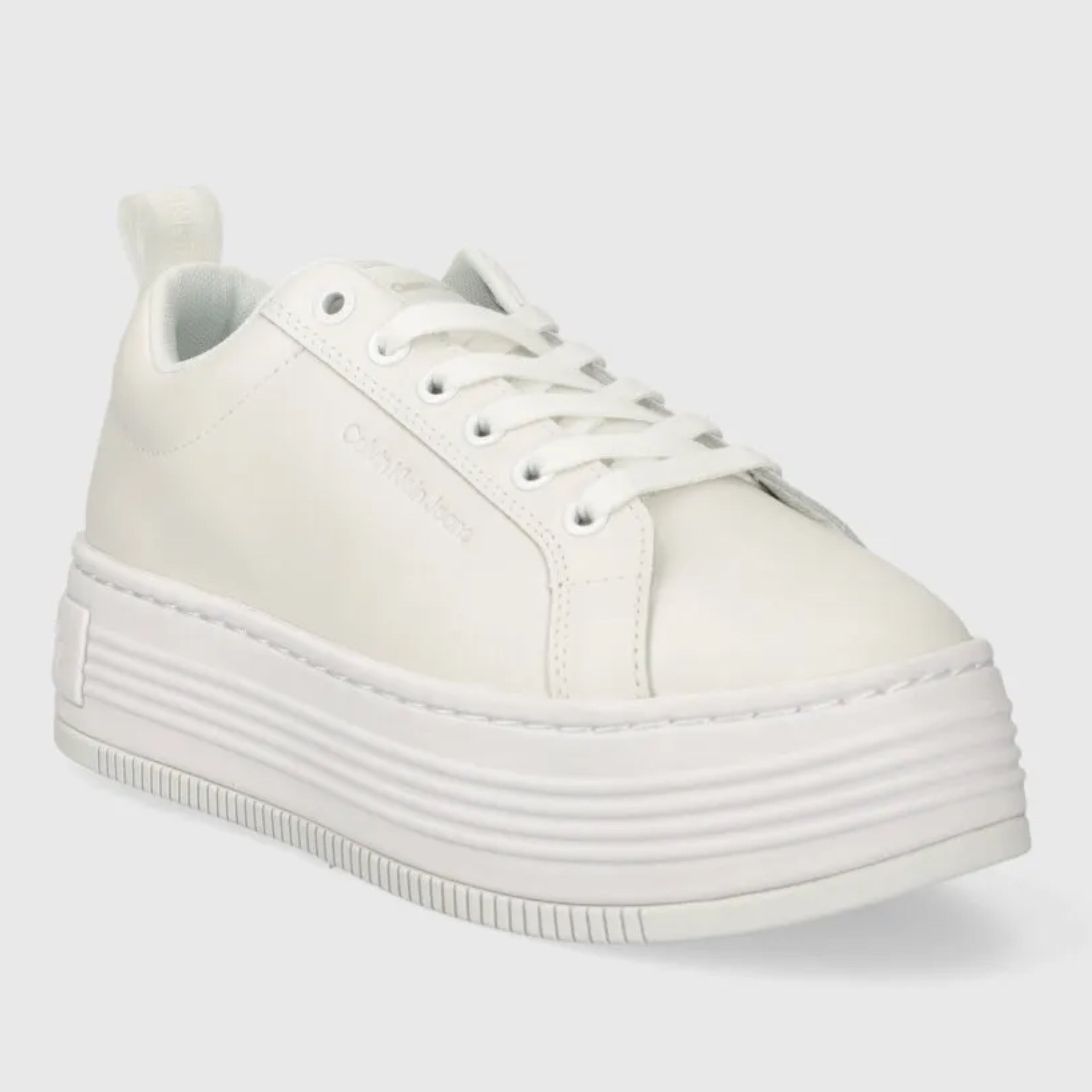 Дамски кецове Women’s sneakers Calvin Klein Jeans YW0YW01309 White lateral angled view