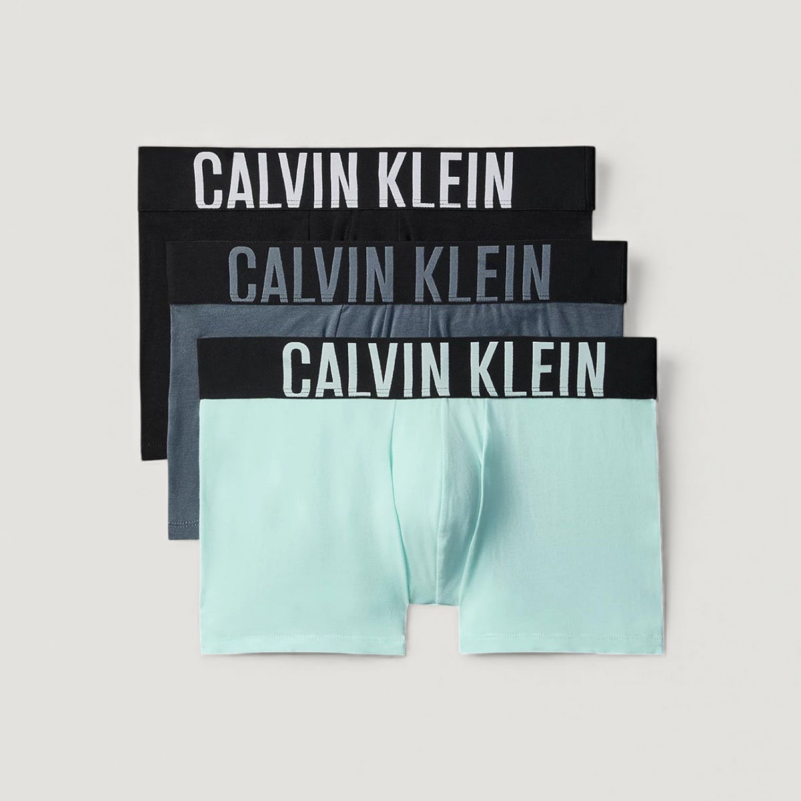Мъжки боксерки Calvin Klein Men Boxers 000NB3608A Front View