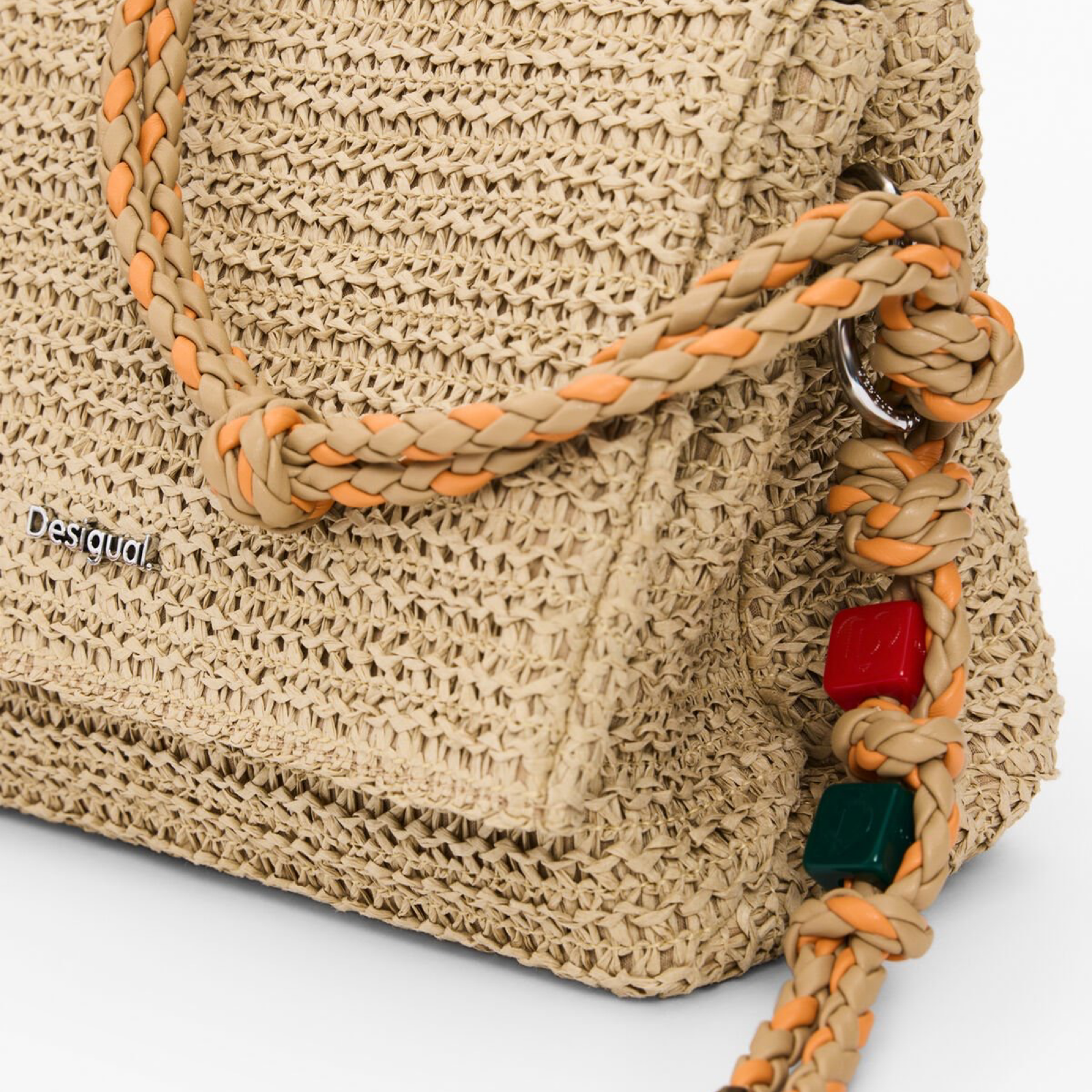 Дамска плетена чанта Desigual Women Raffia Bag 26SAXO03 1014 Close-Up