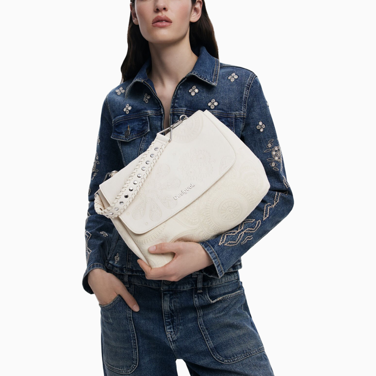 Дамска бяла чанта Desigual 25SAXPAA