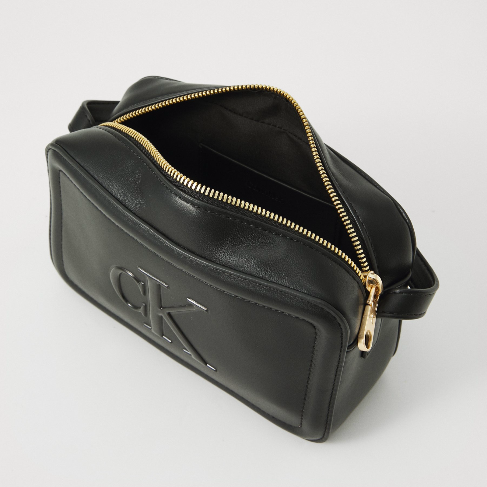 Дамска чанта Calvin Klein Women Shoulder Bag LV04F3220G UB1 Top View