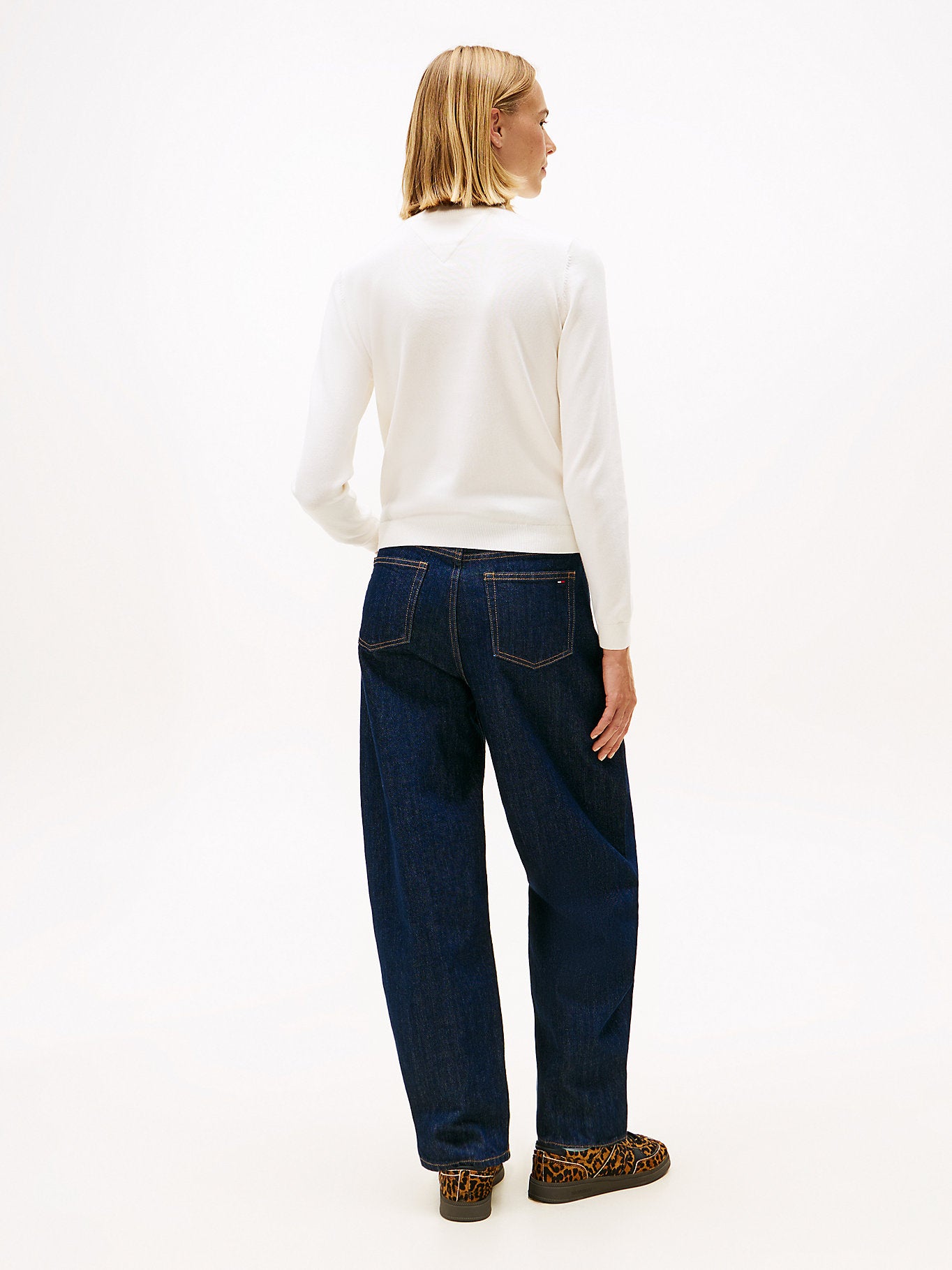 Дамски пуловер с поло яка Women’s cotton turtleneck sweater Tommy Hilfiger DW0DW21672YBH Off-White back view