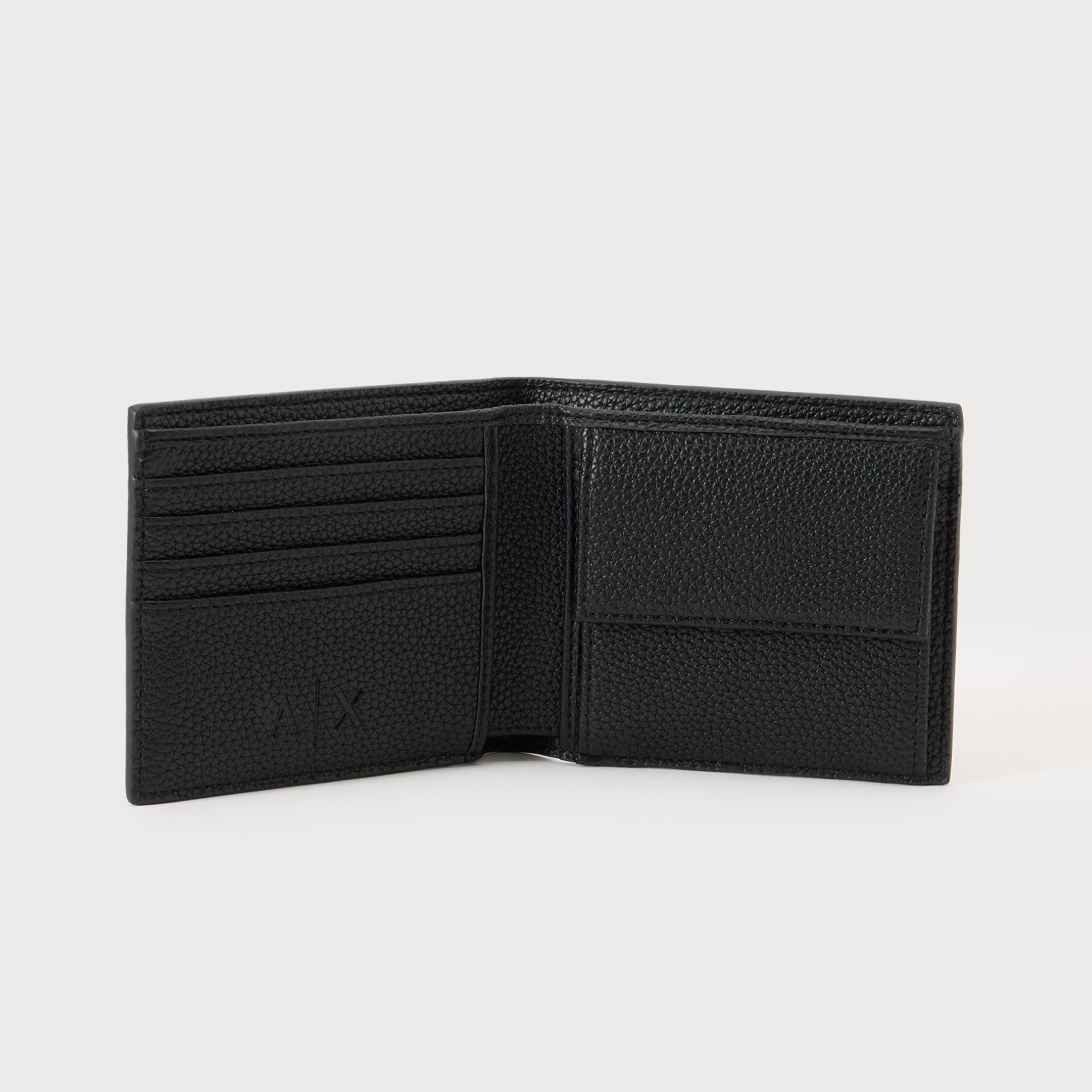 Мъжки портфейл Armani Exchange Men Wallet XM000167 AF26663 UC001 Inside View