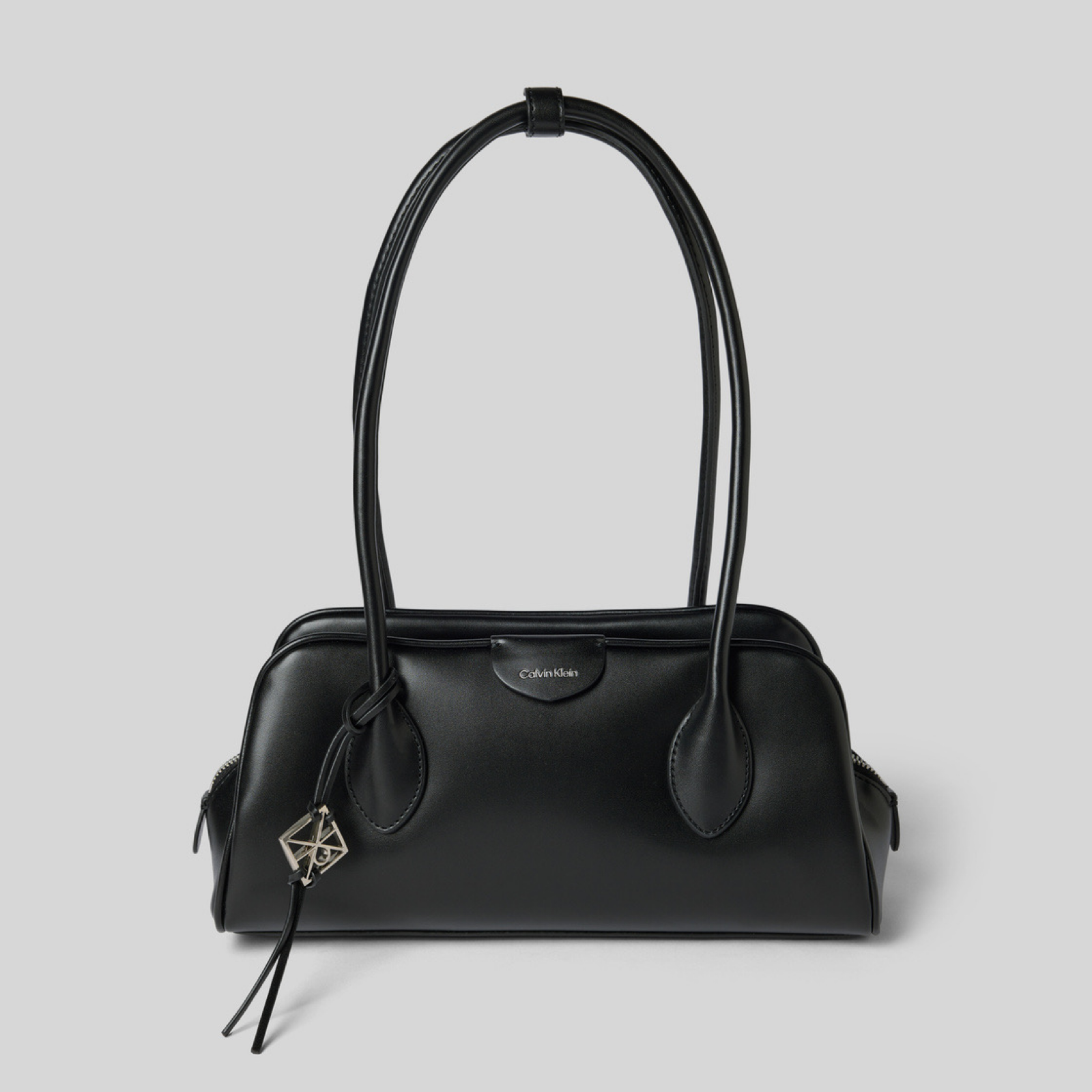 Дамска чанта Calvin Klein Women Shoulder Bag LV04F3369G UB1 Front View