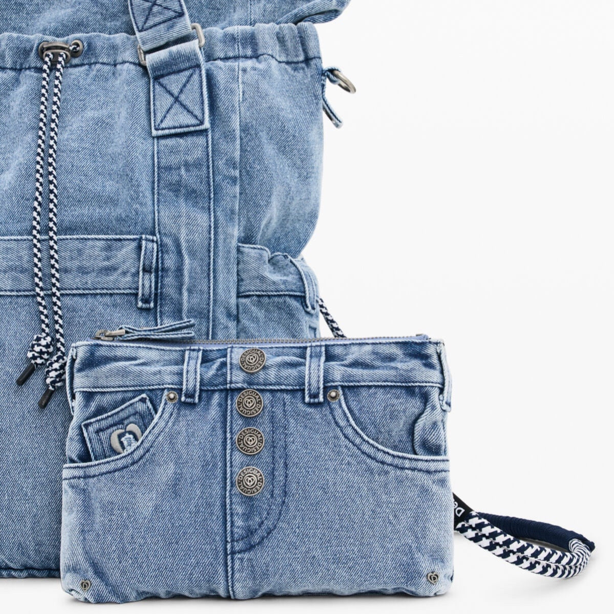 Дамска чанта Desigual women’s rucksack 26SAKD09 5053 Front view