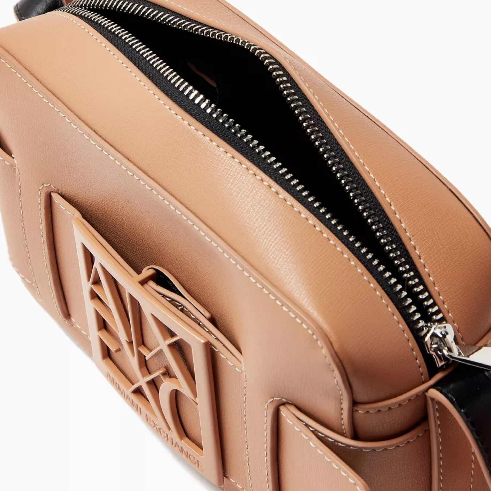 Дамска чанта Armani Exchange Women Crossbody Bag 942699 0A874 09250 Inside View
