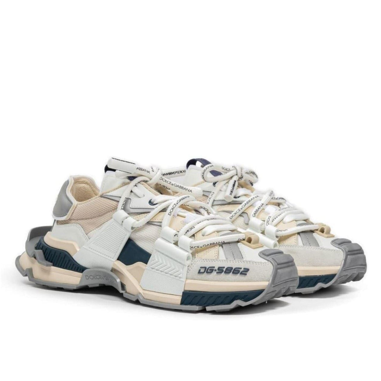 Дамски кецове Men’s sneakers Dolce & Gabbana Space CS1963 AQ731 8T473 angled view