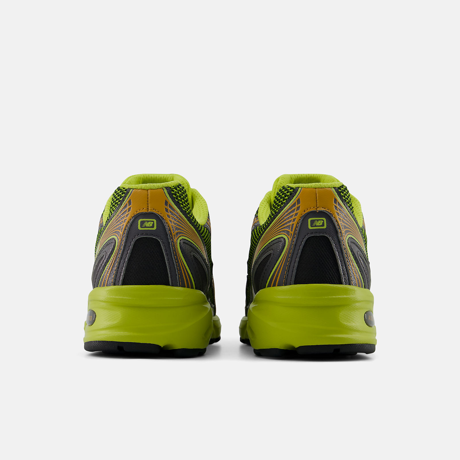 Мъжки маратонки New Balance 740 Men Sneakers U74099S Heel View