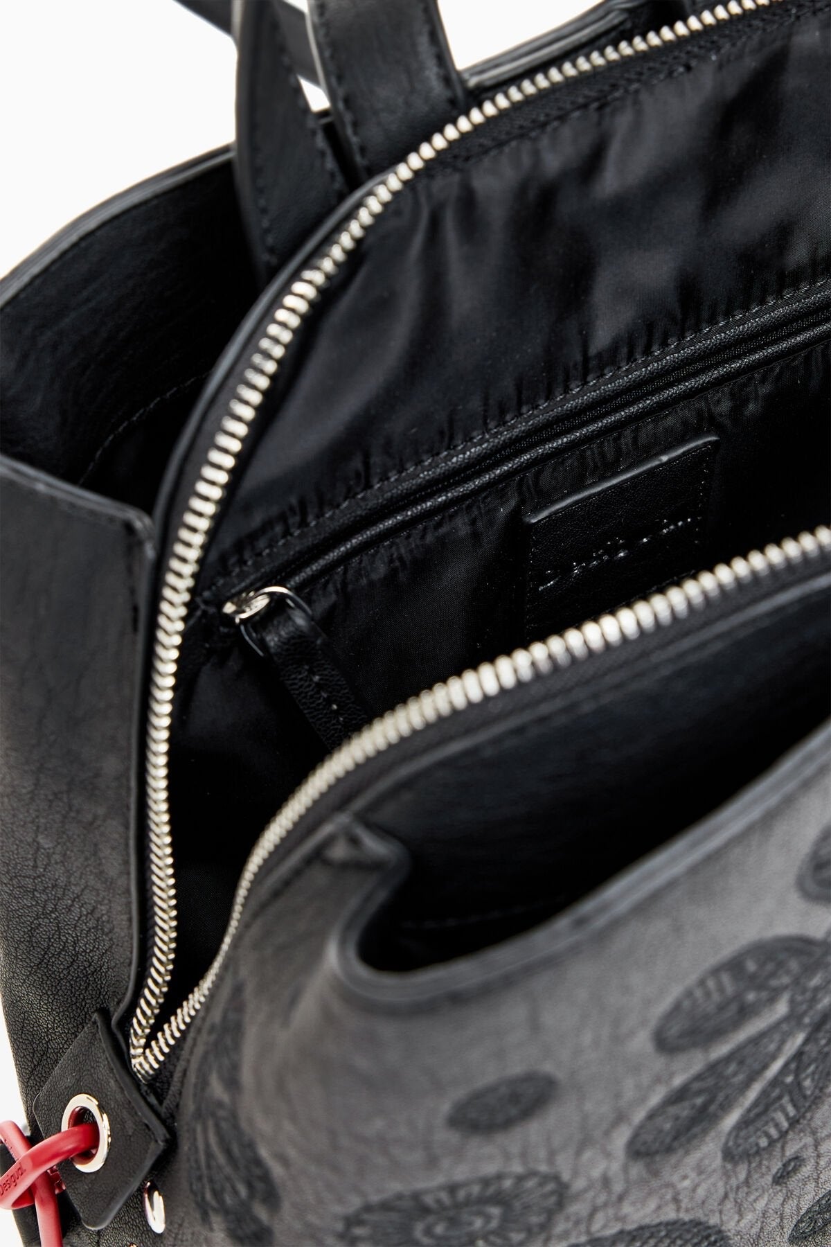 Дамска черна раница Desigual 25SAKP02