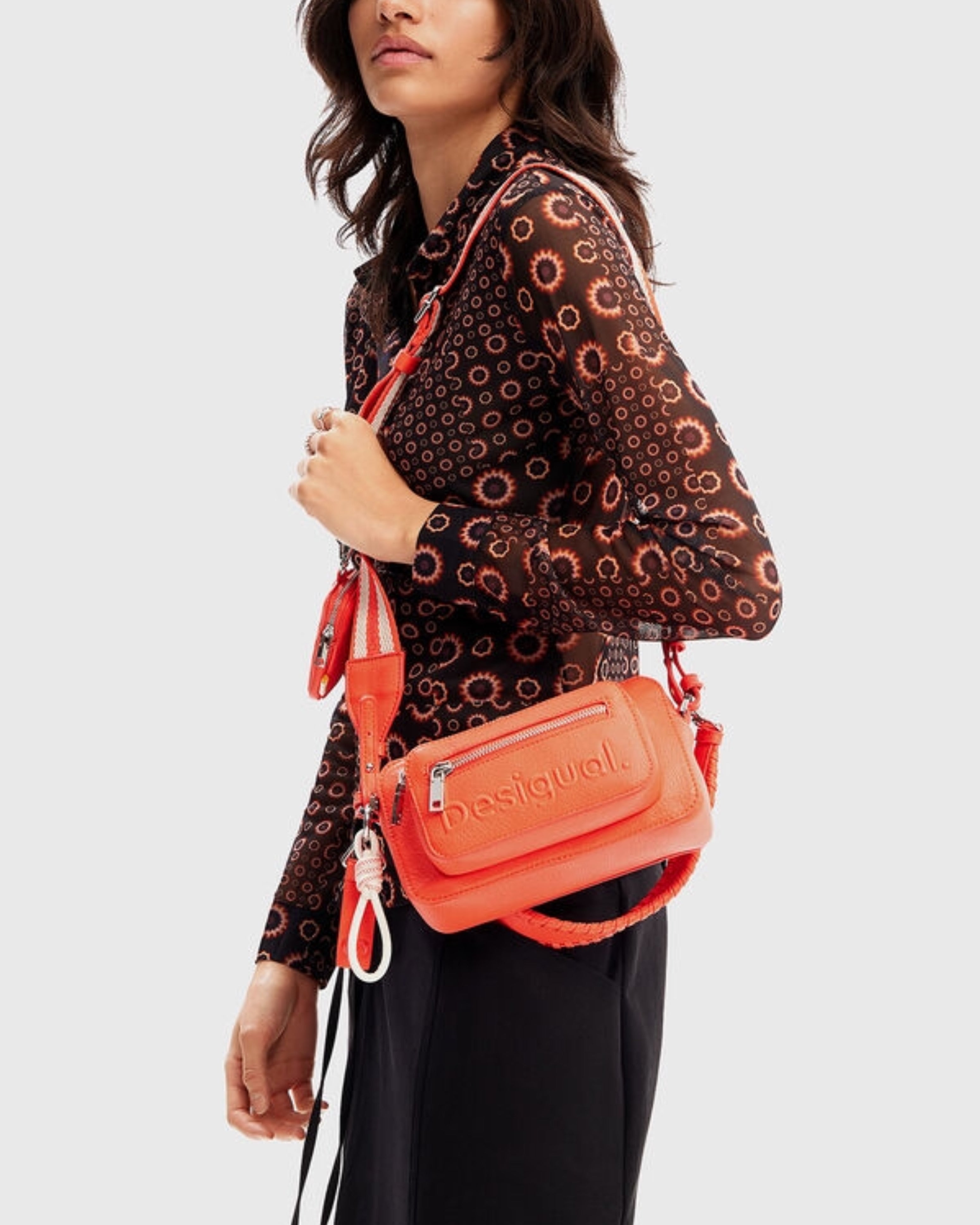 Дамска чанта за рамо Women’s shoulder bag Desigual S logo 24SAXP19 7009U Orange