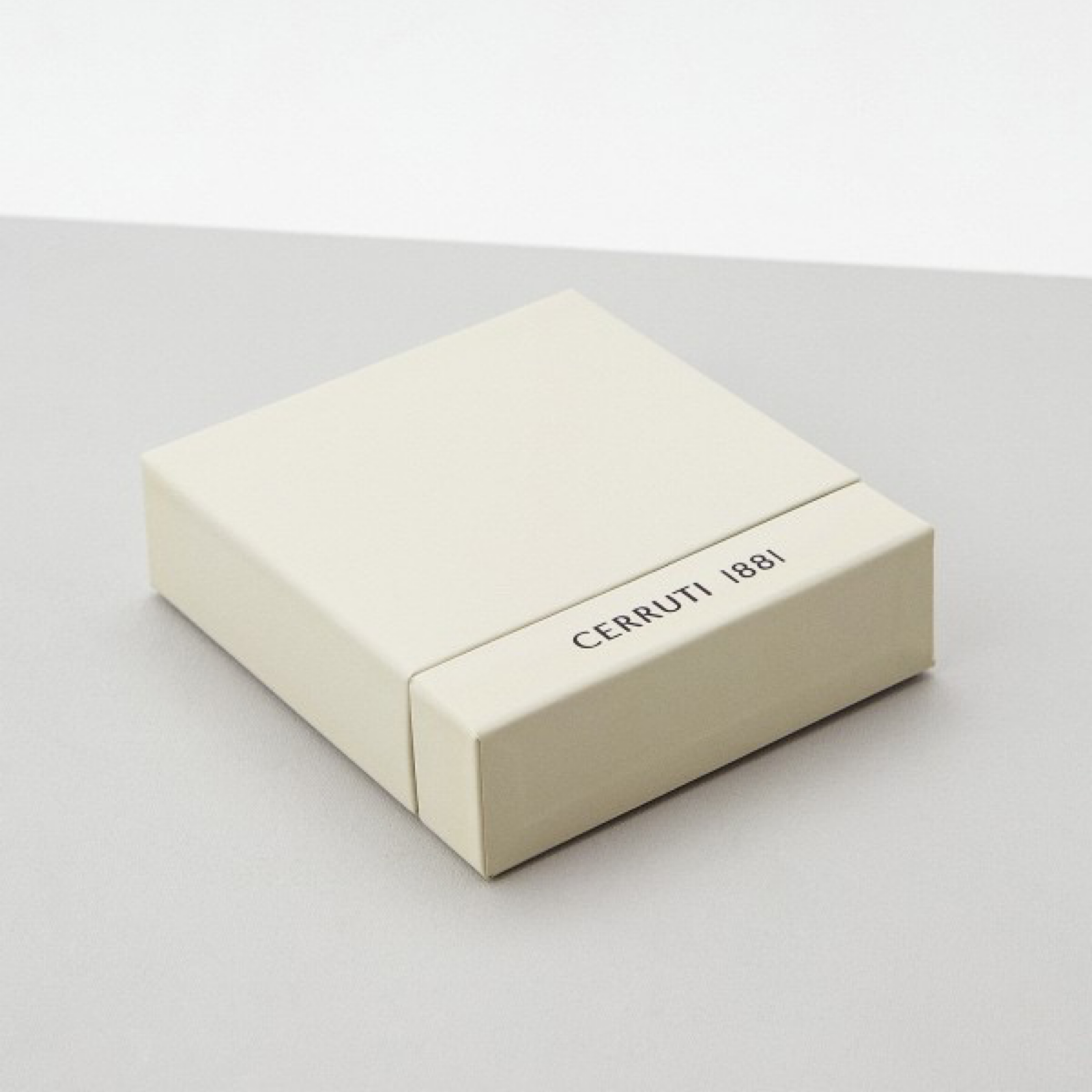 Визитник и кардхолдър Men’s business card holder Cerruti 1881 CEPU04340M Box View