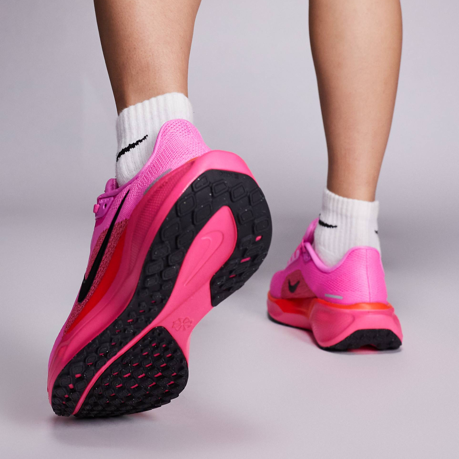 Дамски маратонки Nike Air Zoom Pegasus 41 Women Sneakers FD2723-605 Heel View