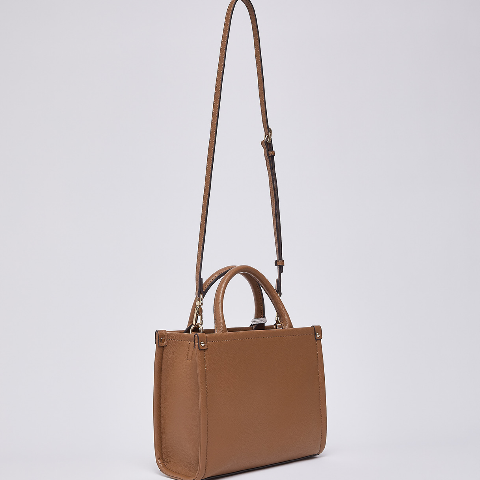 Дамска кафява чанта Liu Jo Women Small Handbag With Charm AA6192 E1012 X0742 Back View