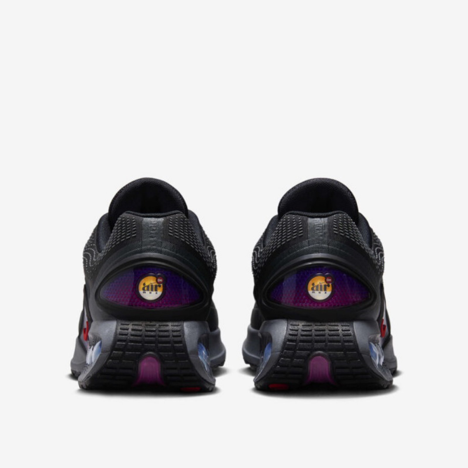 Мъжки маратонки Nike Air Max Dn Men Sneakers DV3337-001 Heel View